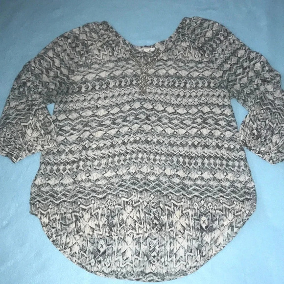 BEACHLUNCHLOUNGE ballon sleeves round neck w/ v-neck silver beads, sequins SZ XL - Picture 1 of 11